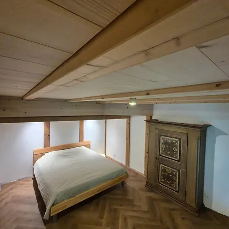 Heubuehne Im Emmental Mit 2 Schlafzimmer Und 2 Schlafsofas Appartement *
