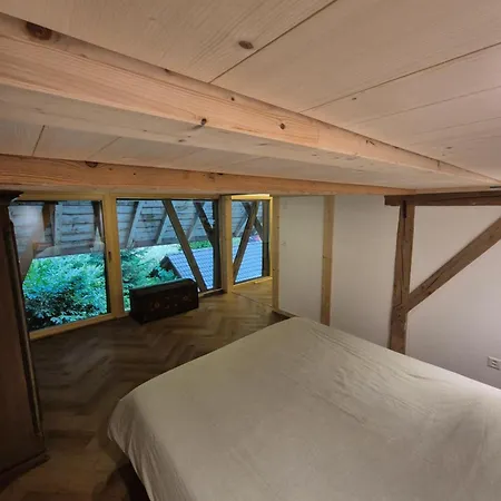 Heubuehne Im Emmental Mit 2 Schlafzimmer Und 2 Schlafsofas